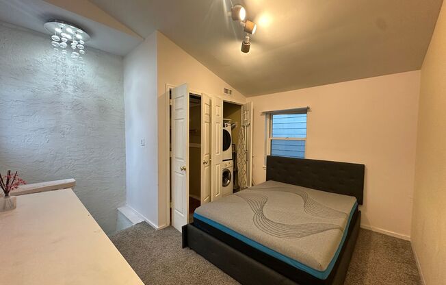 2B1B three story town house with finished basement