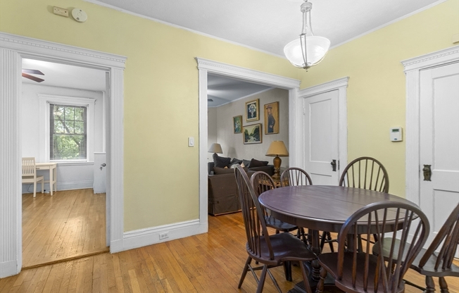 2 beds, 1 bath, 1,125 sqft, $3,195, Unit 4