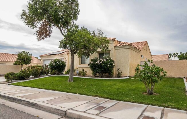 Charming Family Home in North Las Vegas!
