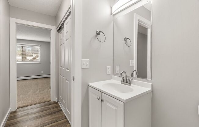 1 bed, 1 bath, 720 sqft, $1,345, Unit 103