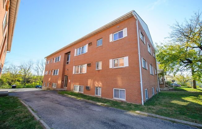 OLDEN AVENUE APARTMENTS