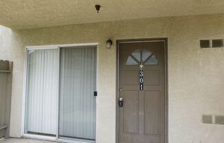 2 beds, 2 baths, $2,650, Unit 301