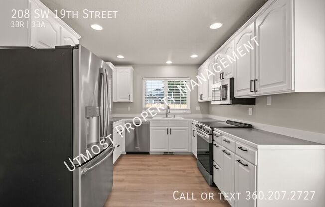 208 SW 19 ST