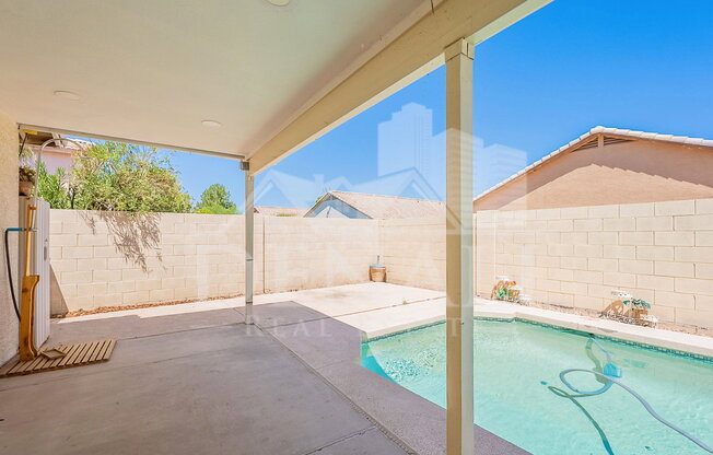 3 beds, 2 baths, 1,609 sqft, $2,195