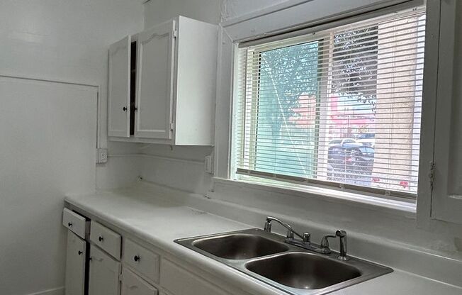 Studio, 1 bath, $1,200, Unit Unit 104