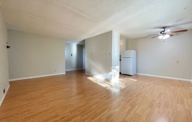 2 beds, 1 bath, 925 sqft, $1,950, Unit 312