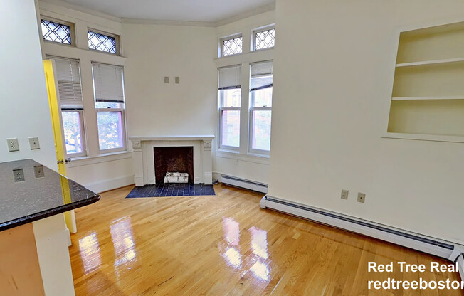 195 Commonwealth Ave