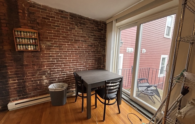 Studio, 1 bath, 700 sqft, $2,495, Unit F