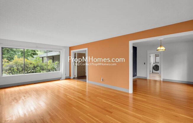 Beautiful Four Bedroom Escape in Palisades!