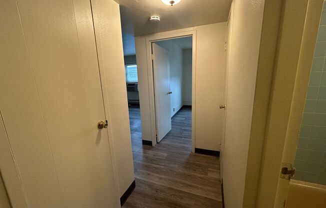 1 bed, 1 bath, $975, Unit 808