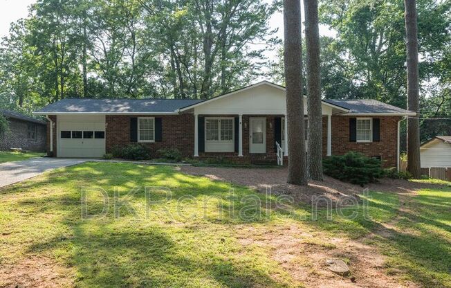 4044 FORRESTAL DR
