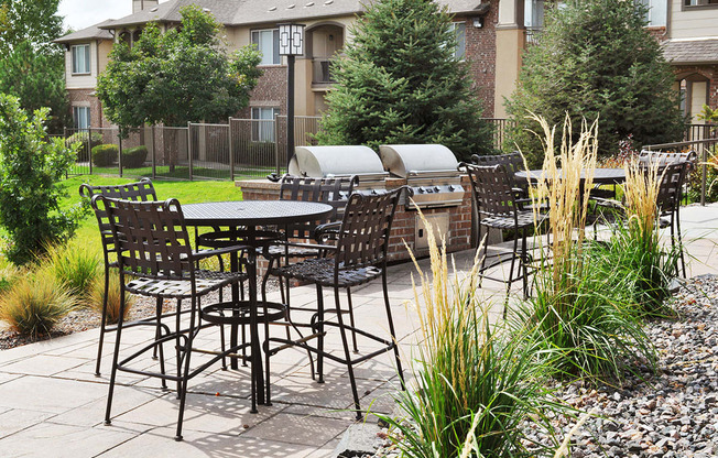 Outdoor BBQs at Best Apartments in Thornton Co
