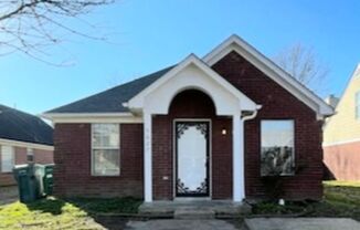 !Stonecreek Subdivision, hardwood floors!