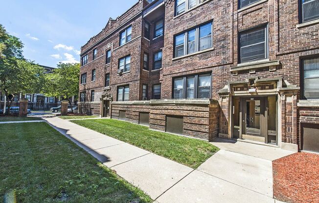 5015 S Champlain