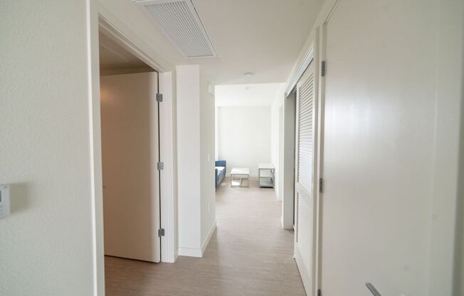 1 bed, 1 bath, 951 sqft, $2,296, Unit 711A