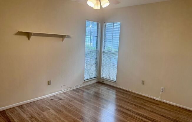 2 beds, 1 bath, $1,750