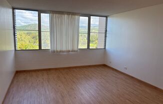 Lakeside Manor - Salt Lake - 2/1/1 - $2,000 incl. water/sewer/electric