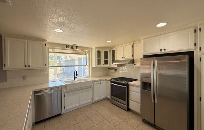 Charming 3BD/3BA Home in Ramona with Large Backyard, 2-Car Garage & In-Unit Laundry
