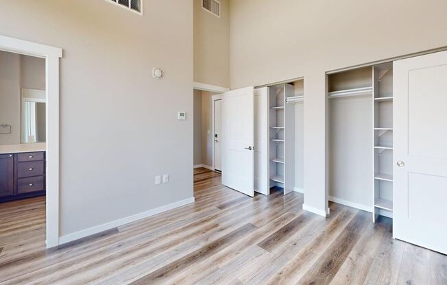 2 beds, 2 baths, 1,198 sqft, $6,000, Unit PH-5