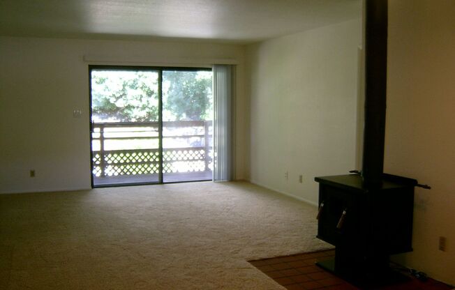 2 Bedroom Condo near Oxbow Park