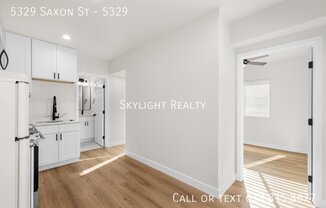 5329 SAXON ST