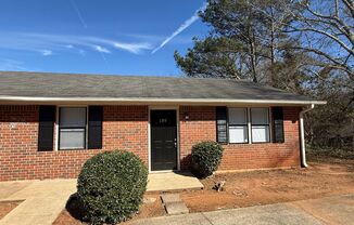 137/139 Deer Creek Dr