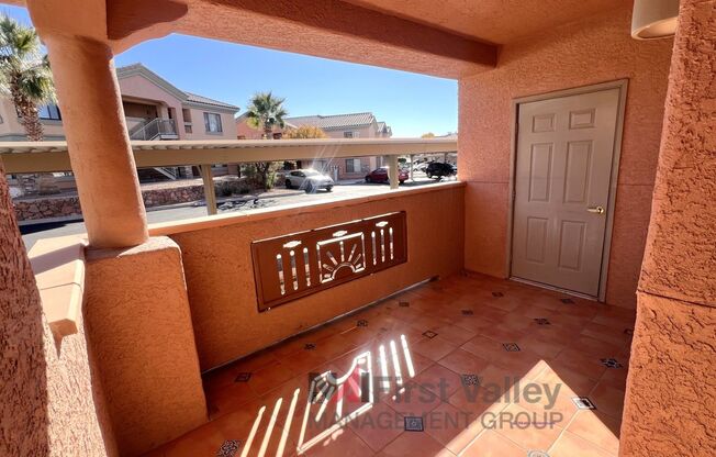 2 beds, 2 baths, $1,400, Unit Unit 2105