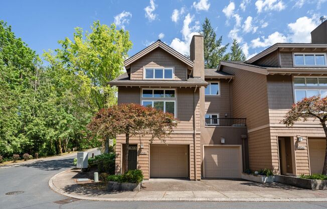 10251 NW Village Heights Drive Portland, OR 97229