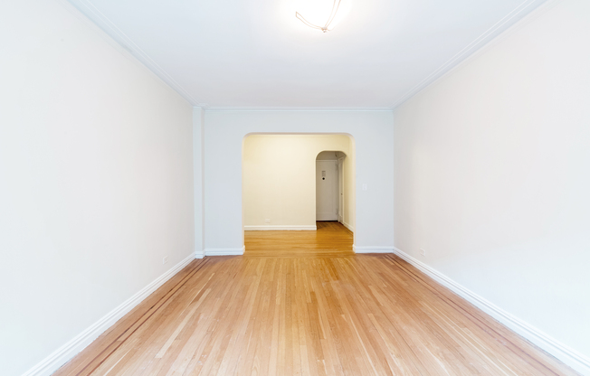1 bed, 1 bath, 719 sqft, $5,495, Unit 5H