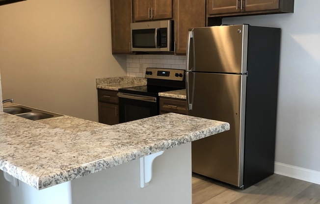 1 bed, 1 bath, 848 sqft, $775, Unit 20