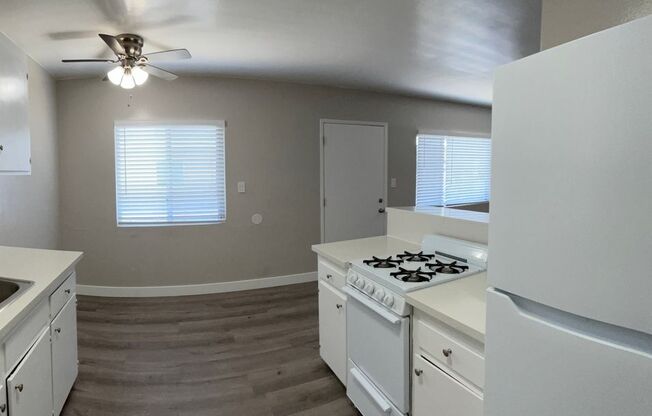 1 bed, 1 bath, 750 sqft, $1,775, Unit 12