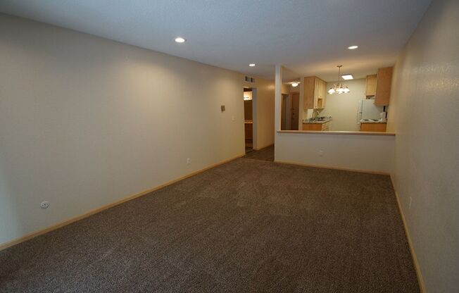 1 bed, 1 bath, 780 sqft, $1,374, Unit 104