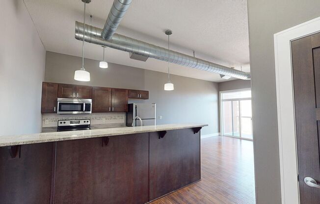 1 bed, 1 bath, 717 sqft, $1,155, Unit 115-118 (The Ruby)