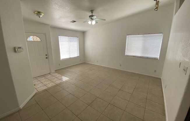4 bed/2 bath home Located in Central Las Vegas
