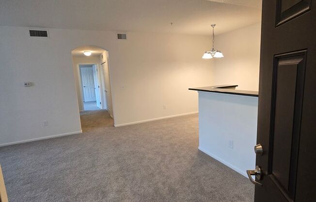 Spacious and Bright 2B/2B Townhome Now Available in Erie! Great Community!