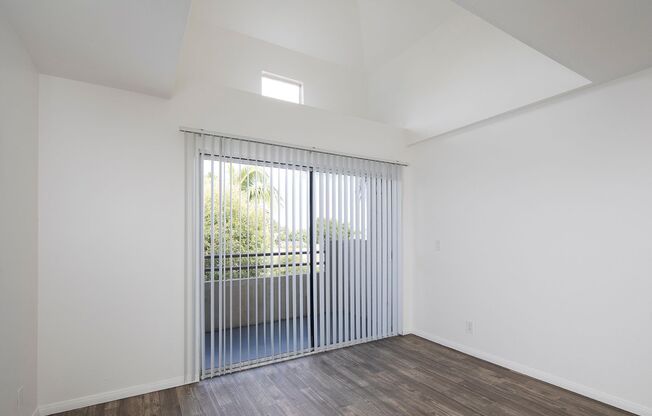 2 beds, 2 baths, 954 sqft, $2,695, Unit 321