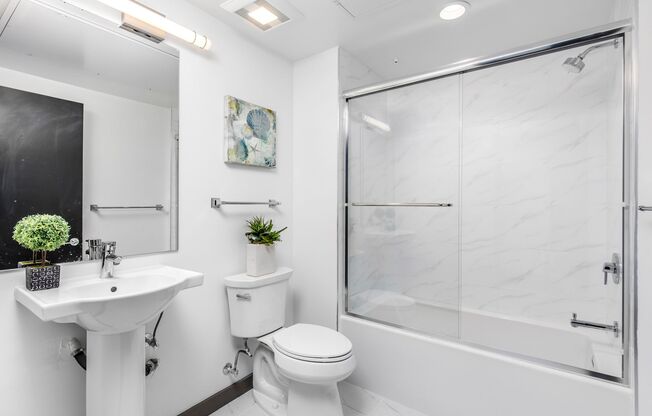 2 beds, 2 baths, 750 sqft, $2,650, Unit 308