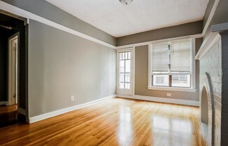 2 beds, 1 bath, 1,000 sqft, $1,495, Unit 4232 1/2 - 2E