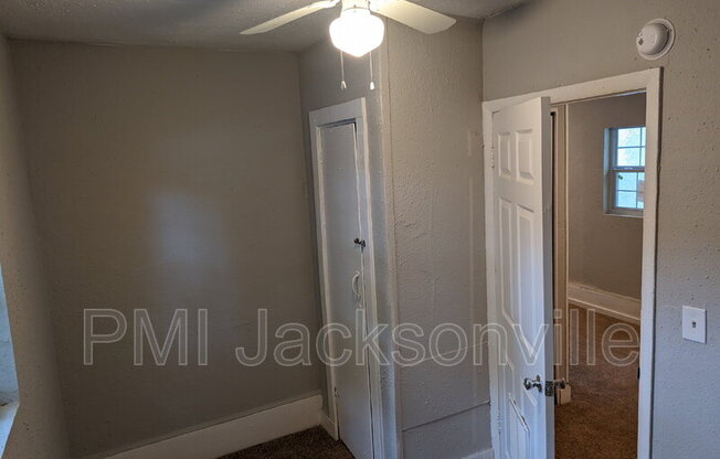 1524 PASCO ST