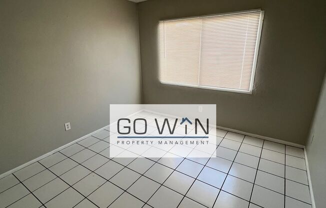 2 beds, 1 bath, 800 sqft, $1,300