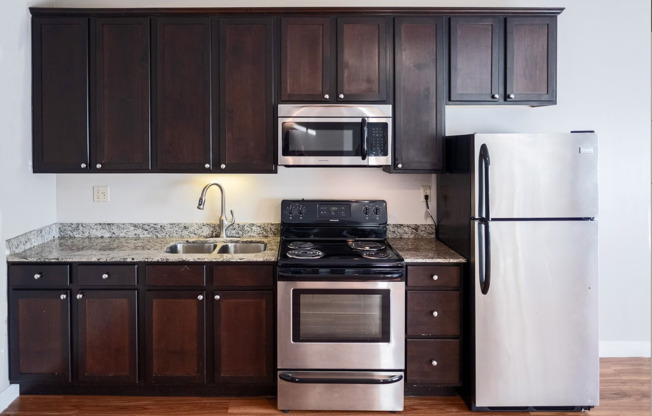 1 bed, 1 bath, 527 sqft, $999, Unit 201