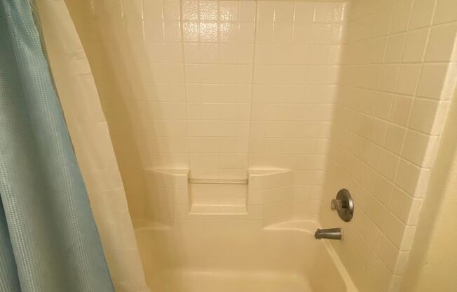 2 beds, 2 baths, 940 sqft, $1,275, Unit Gary Ave #2033 Bldg 9