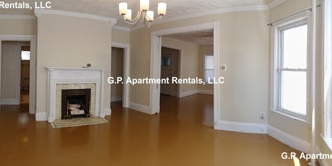 52 CENTRAL AVE