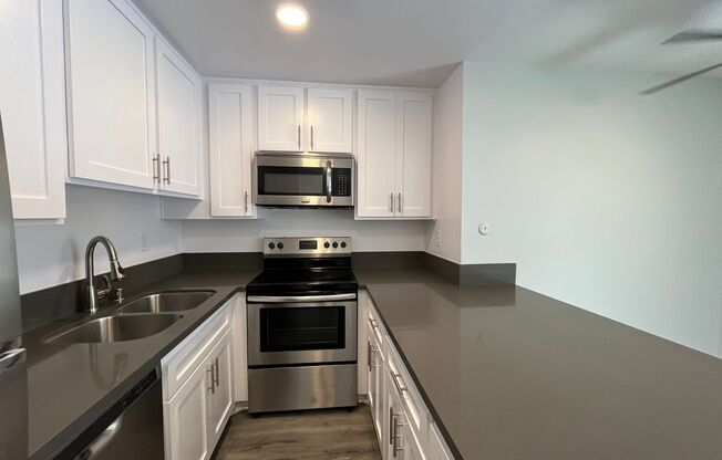 Studio, 1 bath, 595 sqft, $1,548, Unit 314