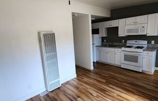 1 bed, 1 bath, $1,550, Unit 10