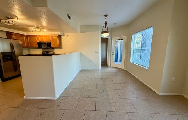 2 beds, 2 baths, $1,495, Unit # 136