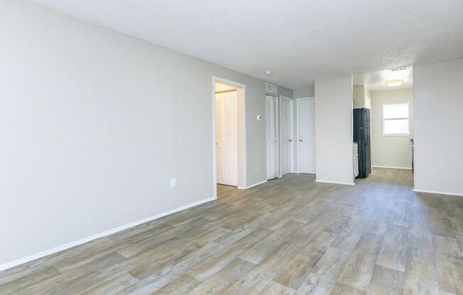 2 beds, 1 bath, 970 sqft, $1,575