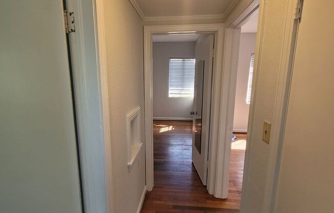 2 beds, 1 bath, $1,730