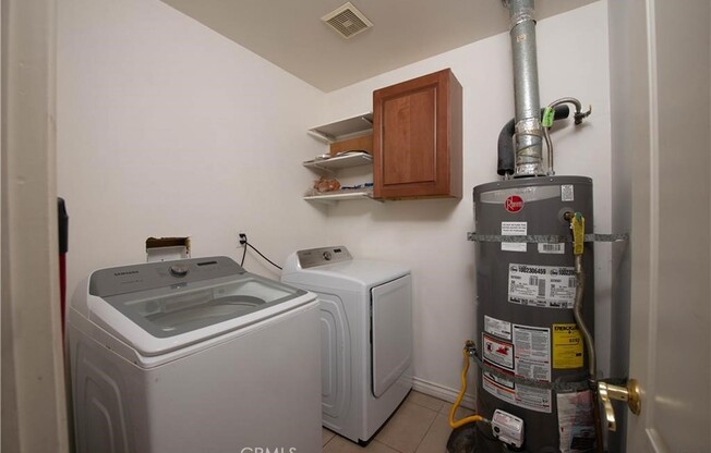 4 beds, 2.5 baths, 2,500 sqft, $5,200