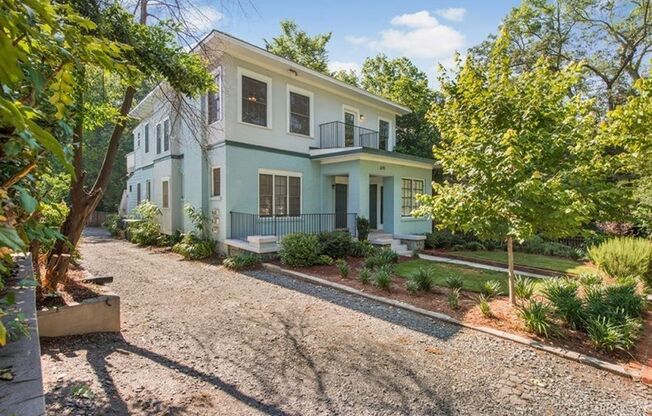 679 Linwood